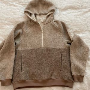 Outdoor Voices fleece half zip size M